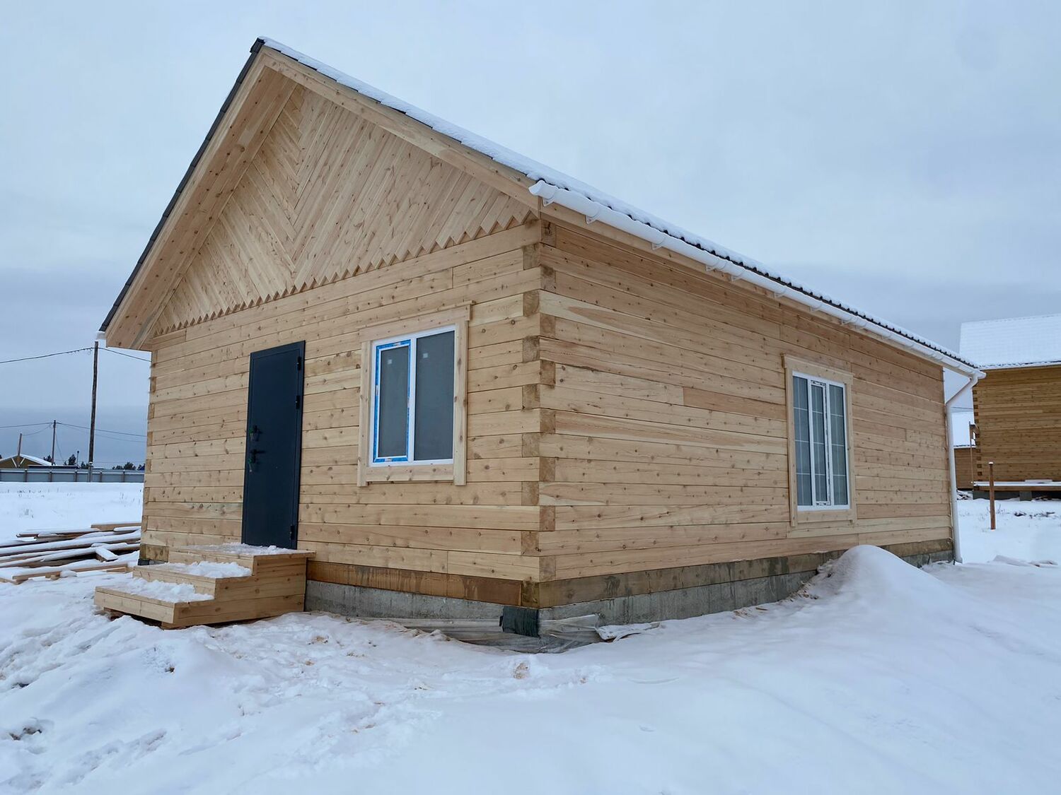 Дом 7*10 с общей площадью 70 кв.м.